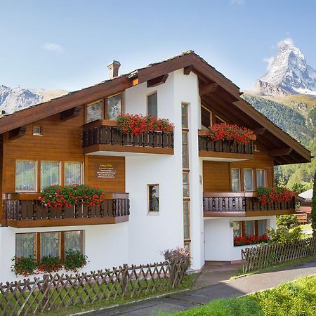 Apartamento Haus Pan Zermatt Exterior foto