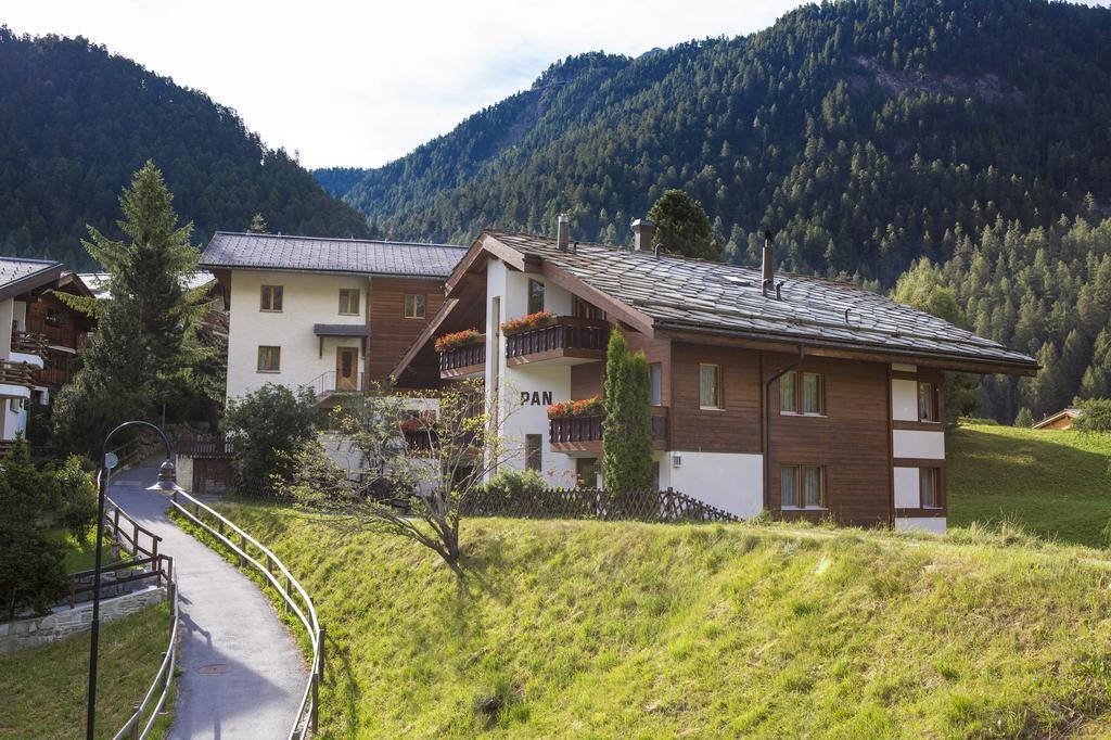 Apartamento Haus Pan Zermatt Exterior foto